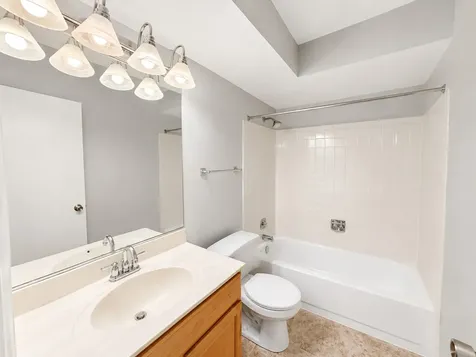 520 Biesterfield Road Elk Grove Village IL 60007