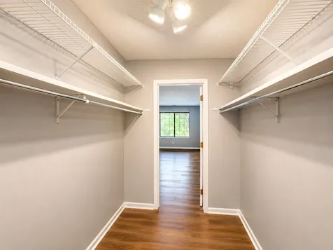 520 Biesterfield Road Elk Grove Village IL 60007