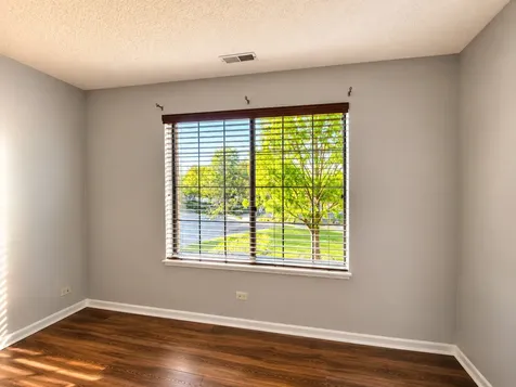 520 Biesterfield Road Elk Grove Village IL 60007