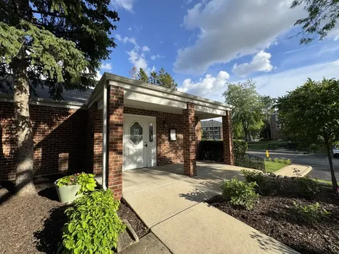 520 Biesterfield Road Elk Grove Village IL 60007
