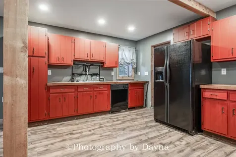 201 NW Lexington Street Iroquois IL 60945