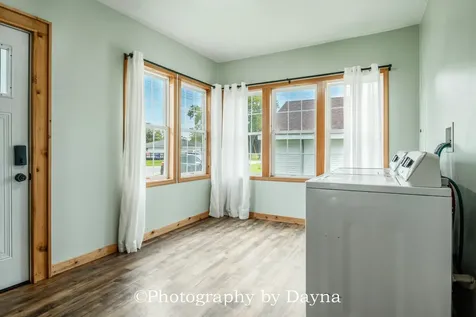 201 NW Lexington Street Iroquois IL 60945