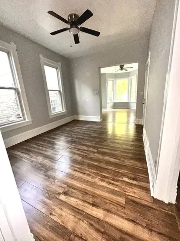 1302 East 72nd Street Chicago IL 60619
