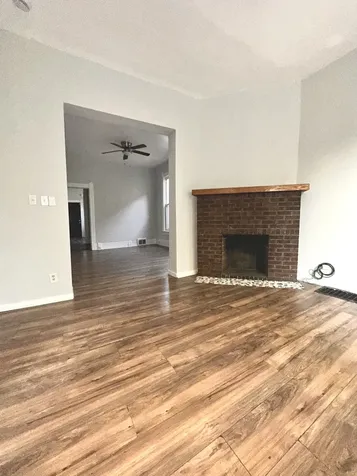 1302 East 72nd Street Chicago IL 60619
