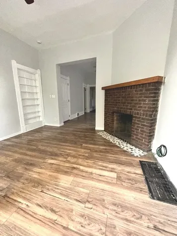 1302 East 72nd Street Chicago IL 60619