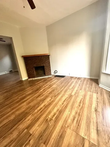 1302 East 72nd Street Chicago IL 60619