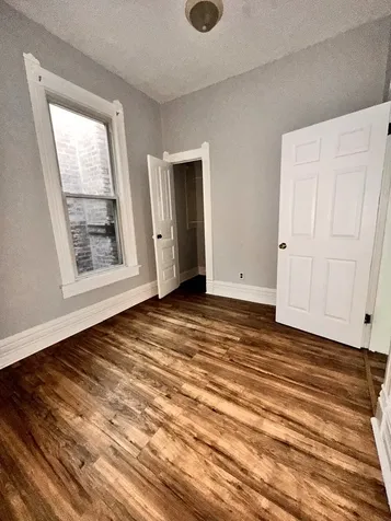 1302 East 72nd Street Chicago IL 60619