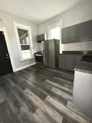 1302 East 72nd Street Chicago IL 60619