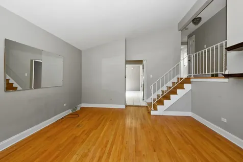 5909 West 99th Street Oak Lawn IL 60453
