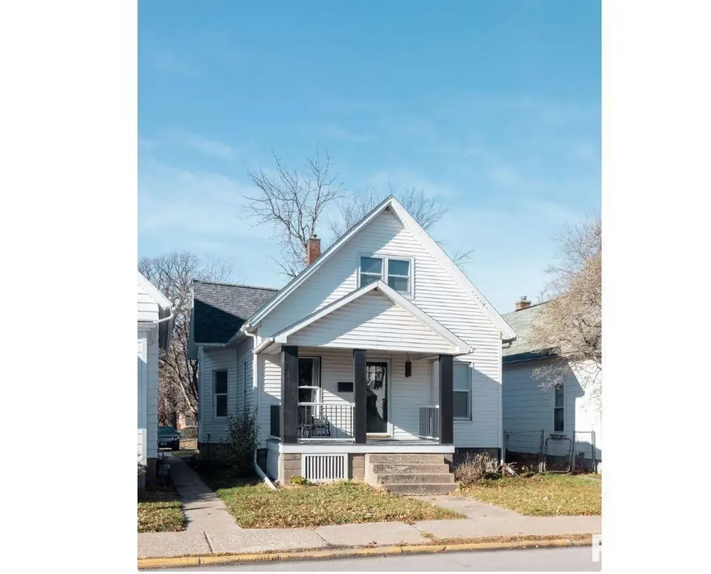 1326 38TH Street Rock Island IL 61201