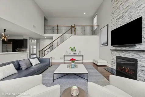 23 Crystal Downs Drive Hawthorn Woods IL 60047
