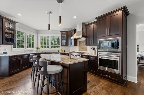 23 Crystal Downs Drive Hawthorn Woods IL 60047