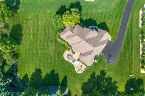 23 Crystal Downs Drive Hawthorn Woods IL 60047