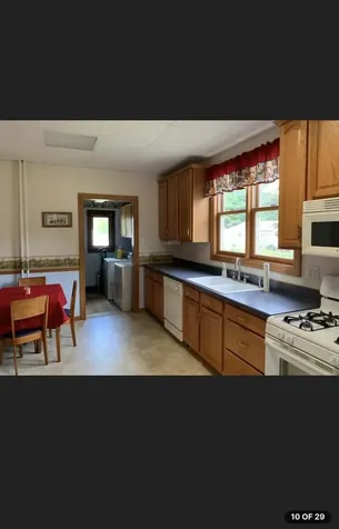 69 Hill Street Momence IL 60954