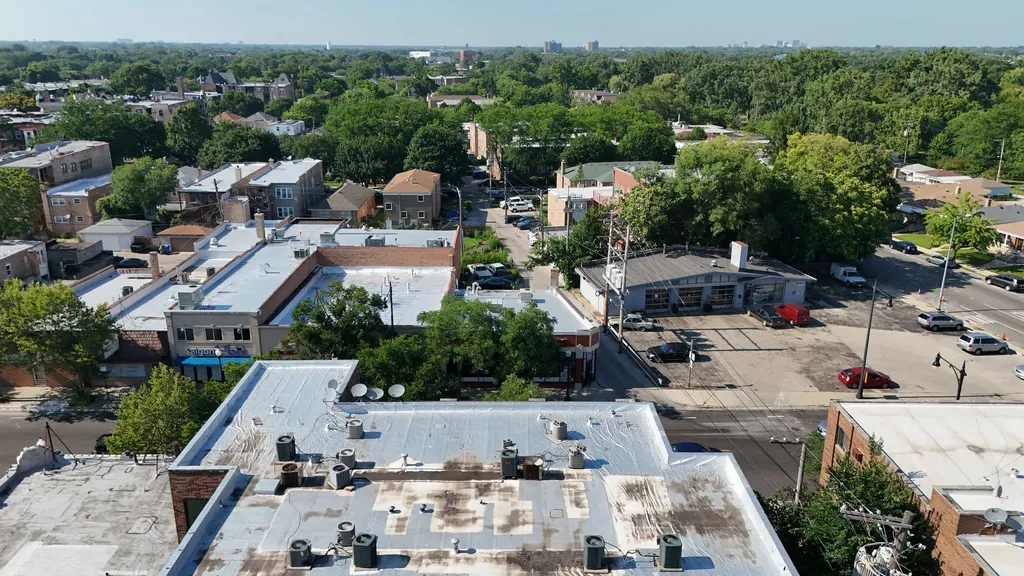 3217 West Bryn Mawr Avenue Chicago IL 60659