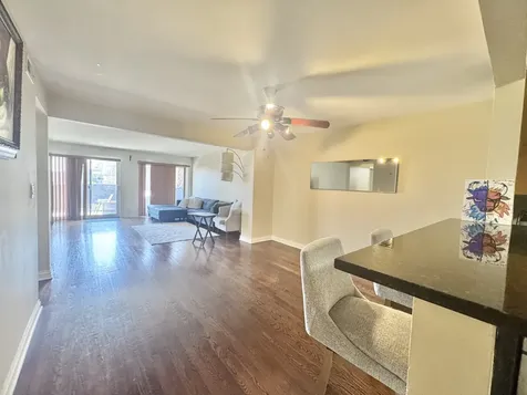 3217 West Bryn Mawr Avenue Chicago IL 60659