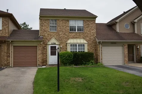 1256 Robin Drive Carol Stream IL 60188