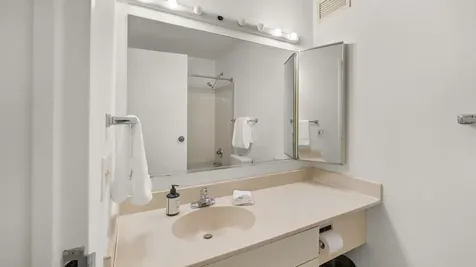 480 North Mcclurg Court Chicago IL 60611