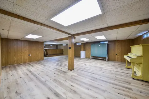 924 South Stone Avenue La Grange IL 60525