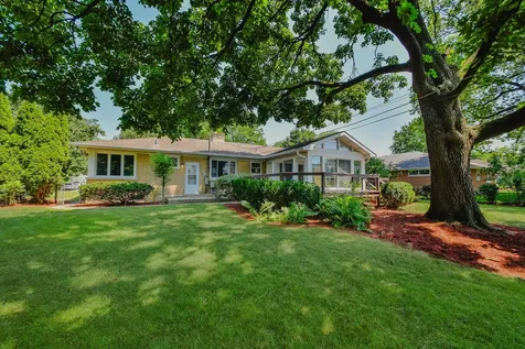 924 South Stone Avenue La Grange IL 60525