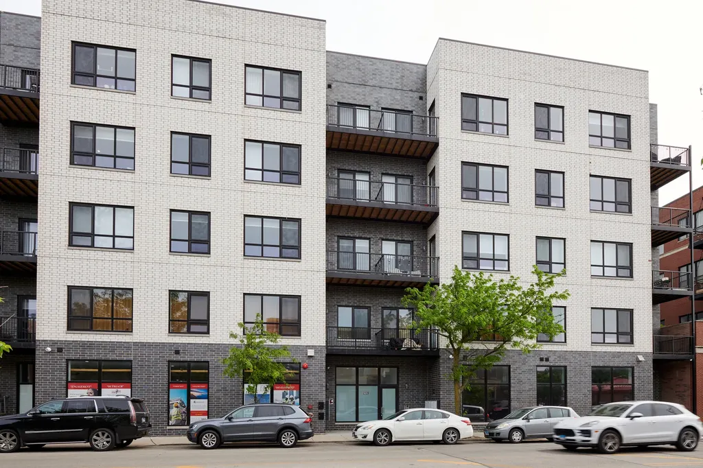 2139 West Madison Street Chicago IL 60612