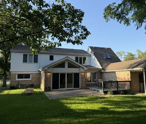 2283 Bellevue Place Northbrook IL 60062