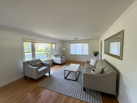 2283 Bellevue Place Northbrook IL 60062
