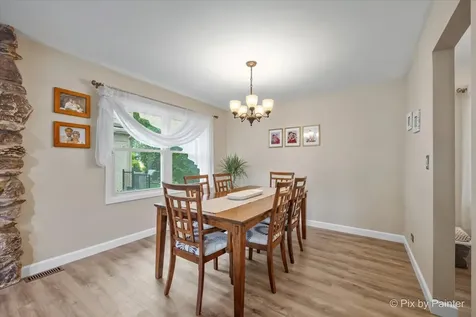 2631 North Stuart Drive Arlington Heights IL 60004
