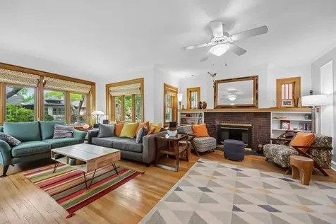 6551 North Maplewood Avenue Chicago IL 60645