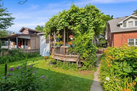 6551 North Maplewood Avenue Chicago IL 60645