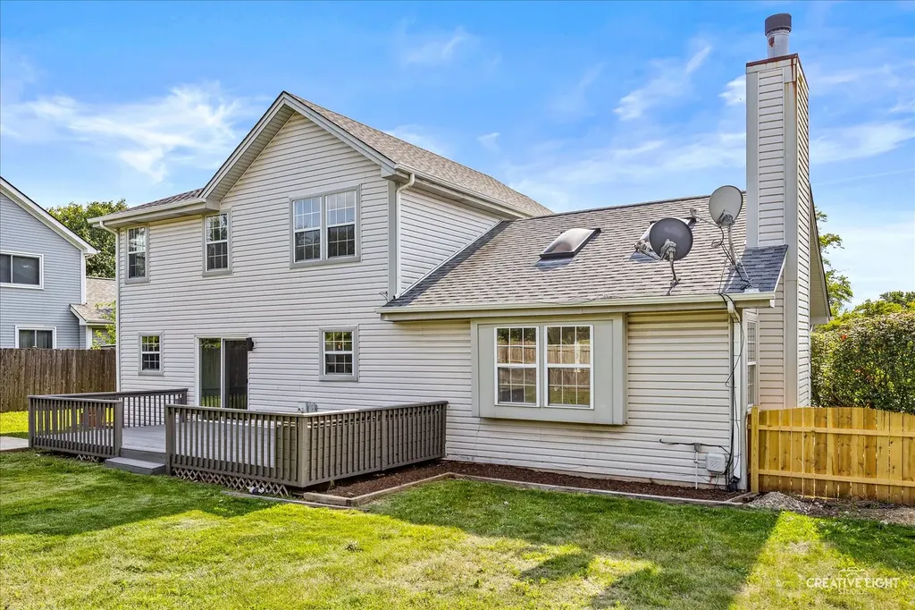 380 Regency Court Aurora IL 60504