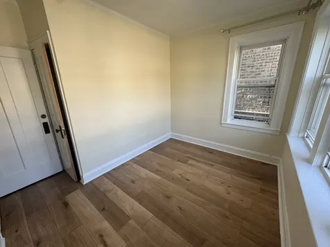 5849 North Campbell Avenue Chicago IL 60659