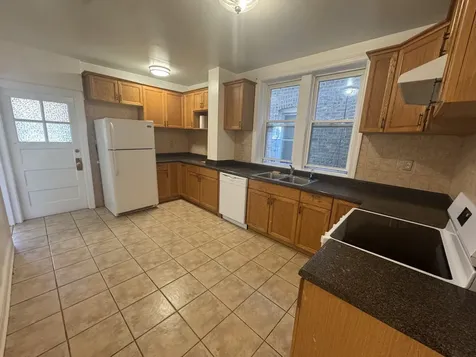 5849 North Campbell Avenue Chicago IL 60659