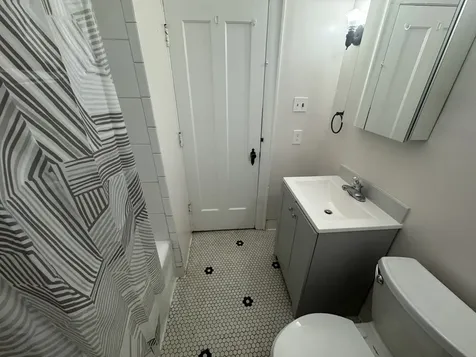 5849 North Campbell Avenue Chicago IL 60659