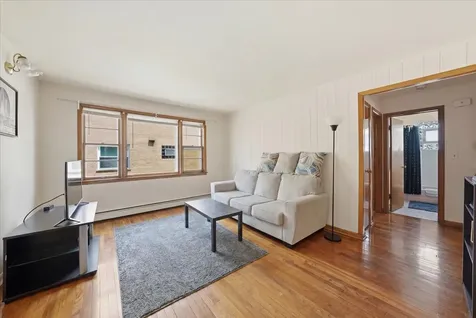 2225 South 17th Avenue North Riverside IL 60546