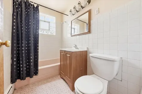 2225 South 17th Avenue North Riverside IL 60546