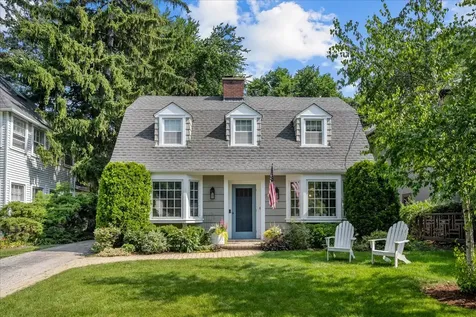 919 Oak Street Winnetka IL 60093