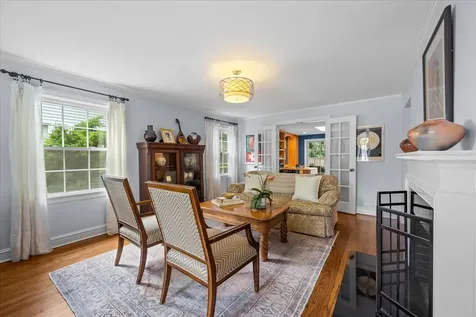 919 Oak Street Winnetka IL 60093