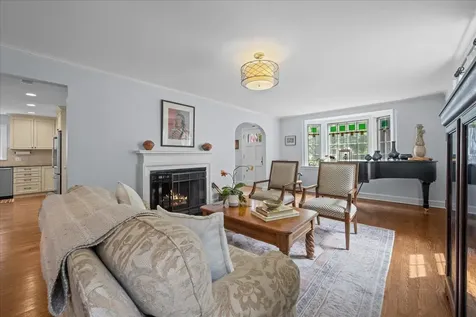 919 Oak Street Winnetka IL 60093
