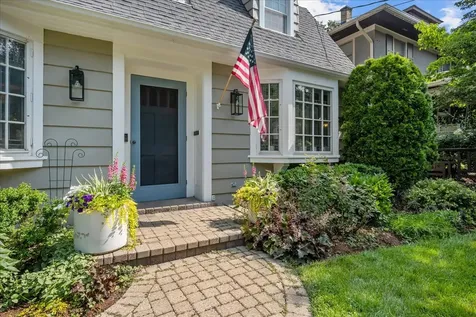 919 Oak Street Winnetka IL 60093