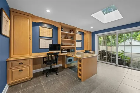 919 Oak Street Winnetka IL 60093