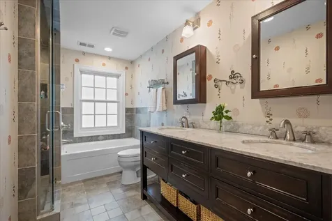 919 Oak Street Winnetka IL 60093