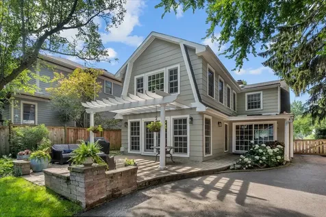 919 Oak Street Winnetka IL 60093