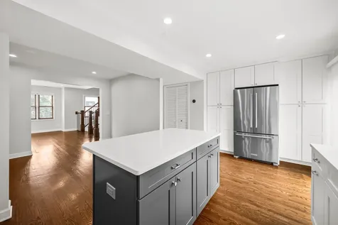7718 Harvard Street Forest Park IL 60130