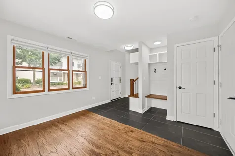 7718 Harvard Street Forest Park IL 60130