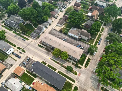 7718 Harvard Street Forest Park IL 60130
