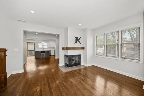 7718 Harvard Street Forest Park IL 60130