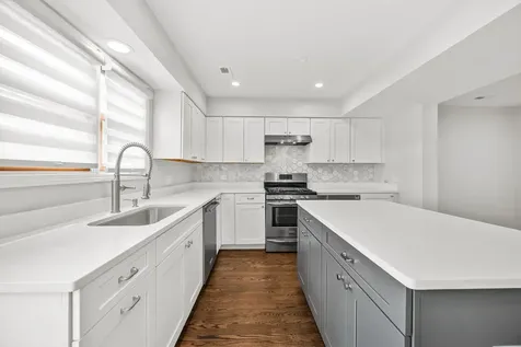 7718 Harvard Street Forest Park IL 60130