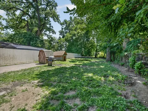 1223 Front Street Aurora IL 60505