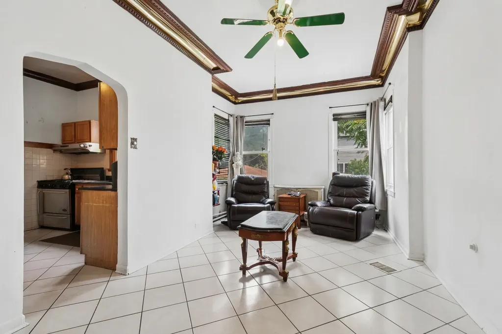 2656 West Logan Boulevard Chicago IL 60647